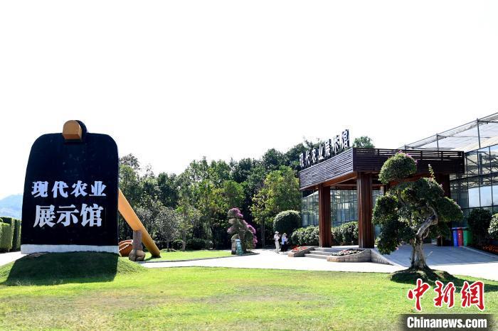 现代农业展示馆。 张金川 摄